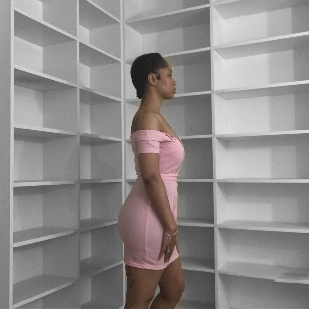 💗 🙅🏻‍♀️SOLD OUT RESTOCKED Pink Brunch Dress - Picture 2 of 6